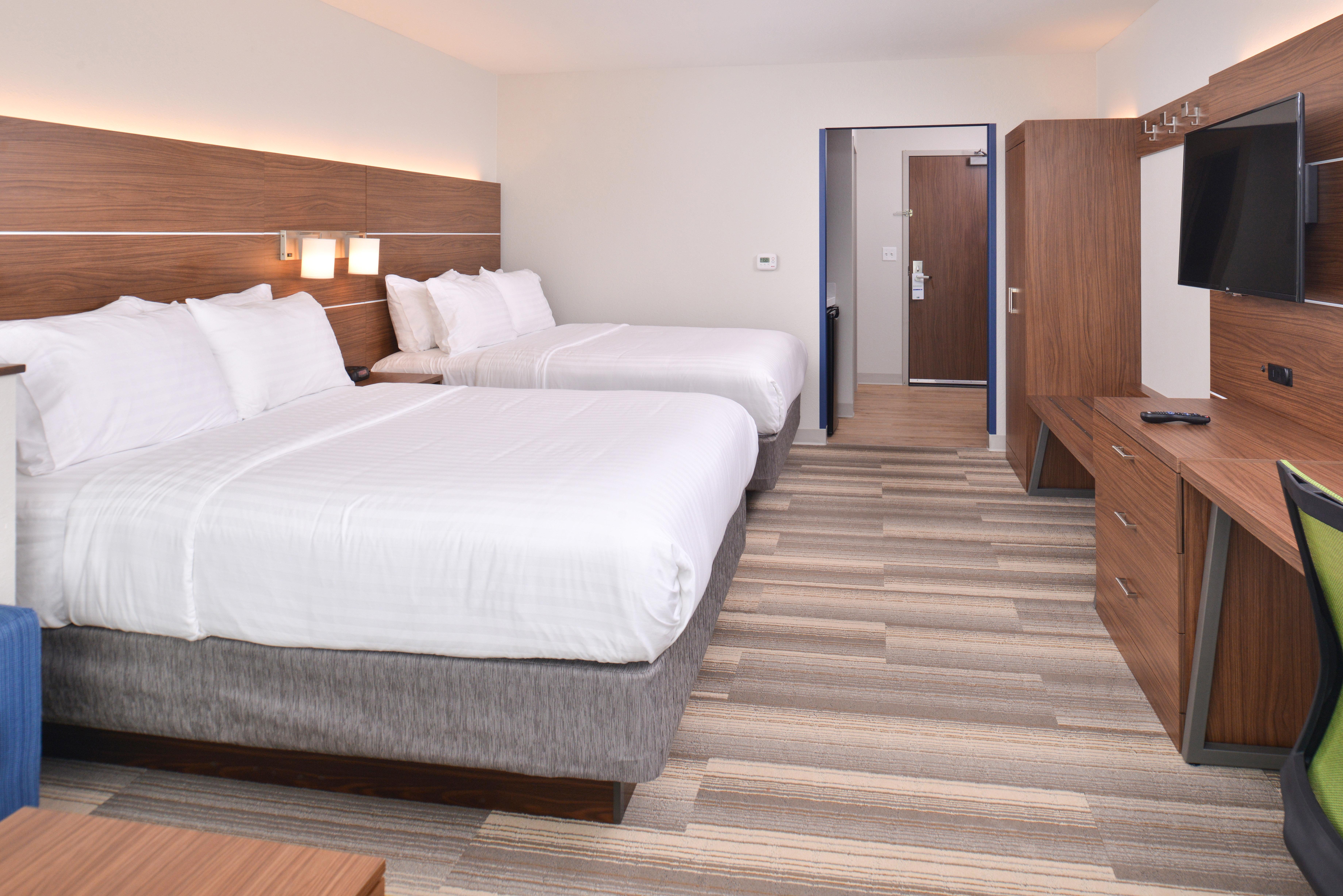 Holiday Inn Express & Suites Omaha Airport By Ihg Carter Lake Bagian luar foto
