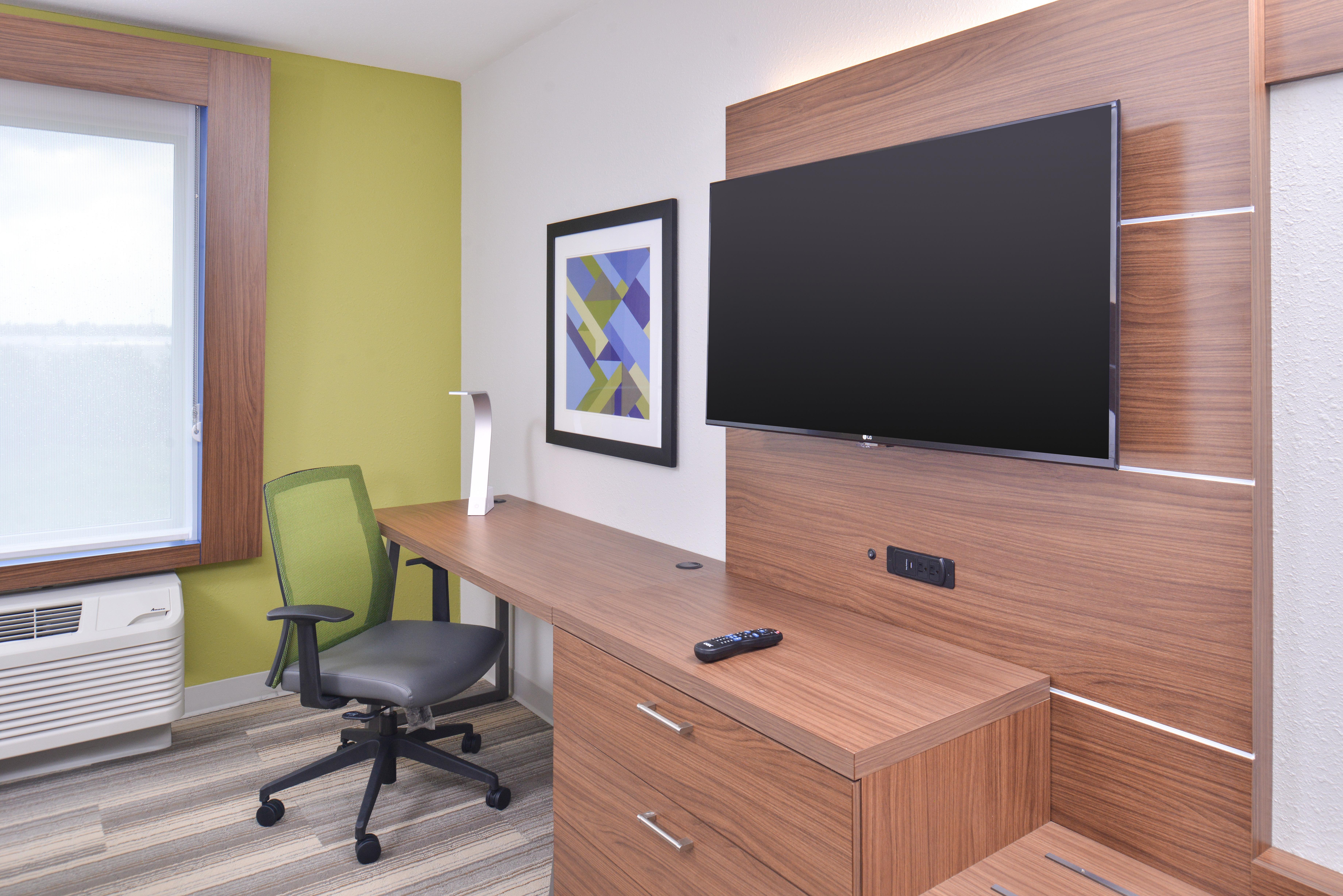 Holiday Inn Express & Suites Omaha Airport By Ihg Carter Lake Bagian luar foto